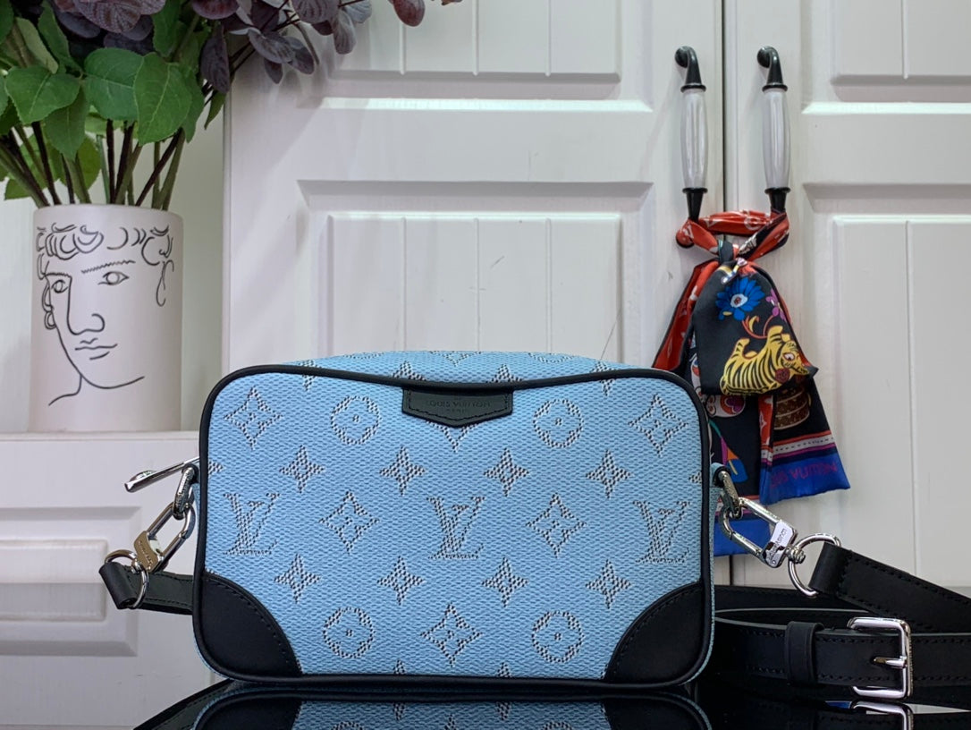 LuxluxHouse Best Quality Bags Louis Vuitton Women Men