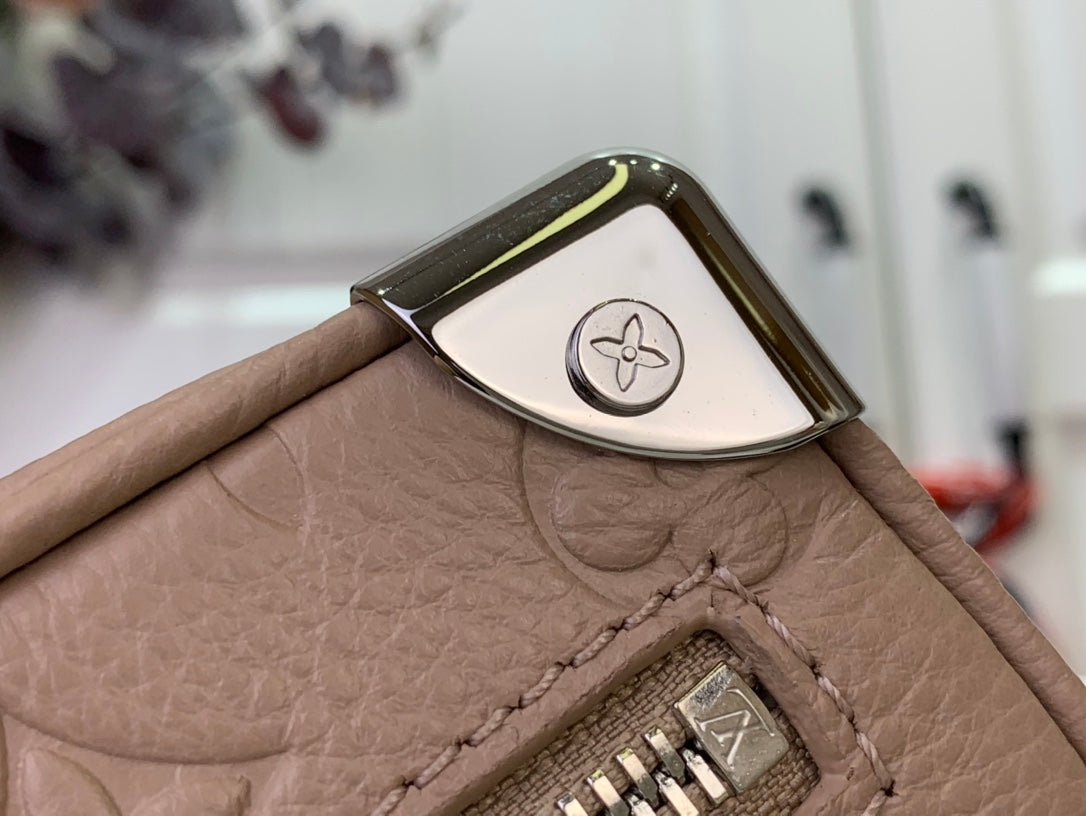 LuxluxHouse Best Quality Bags Louis Vuitton Men