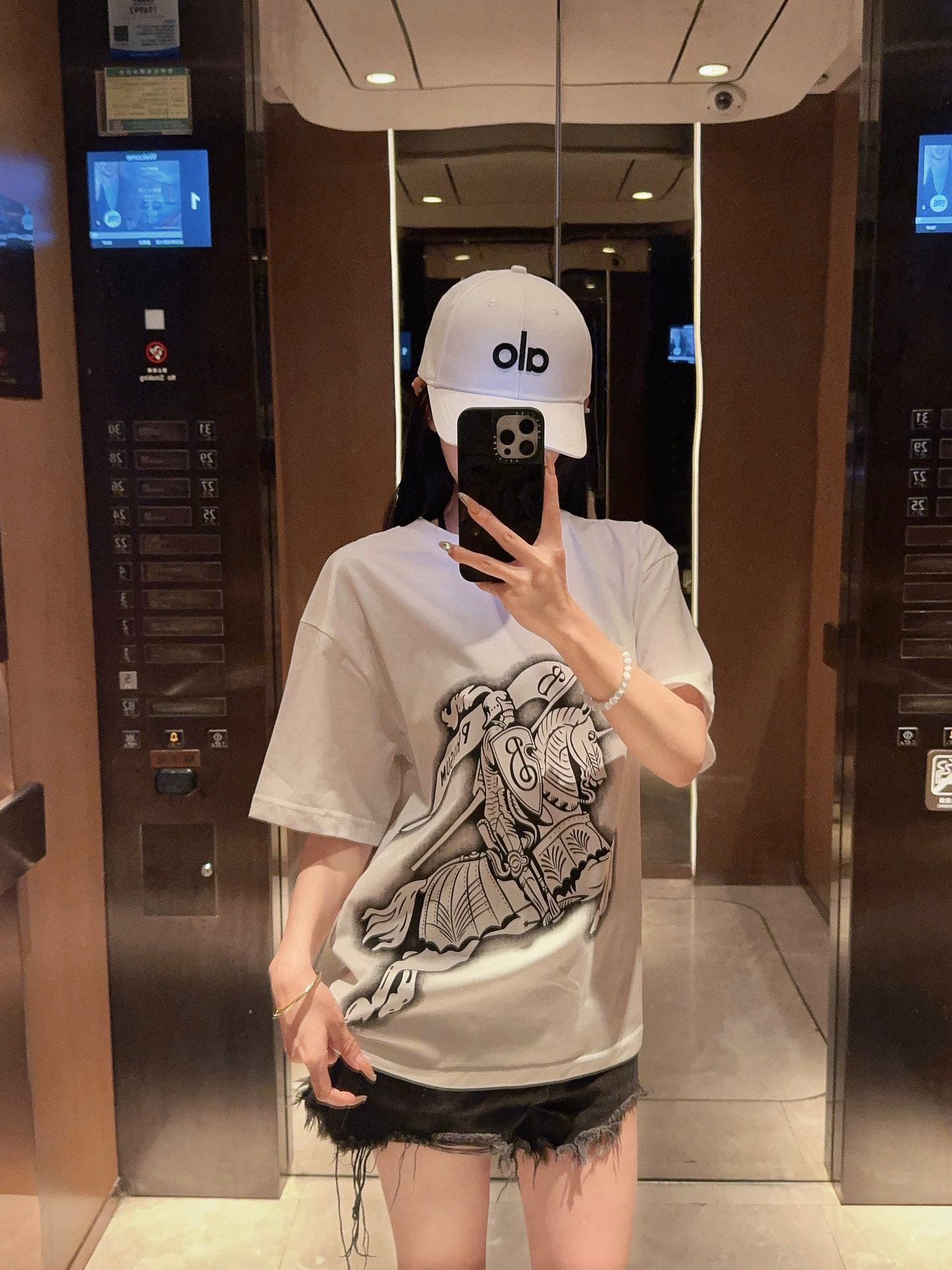 LuxluxHouse Best Quality Clothes Burberry T-shirt