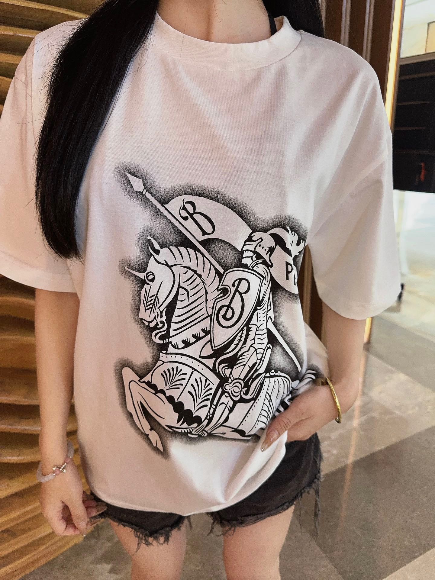 LuxluxHouse Best Quality Clothes Burberry T-shirt