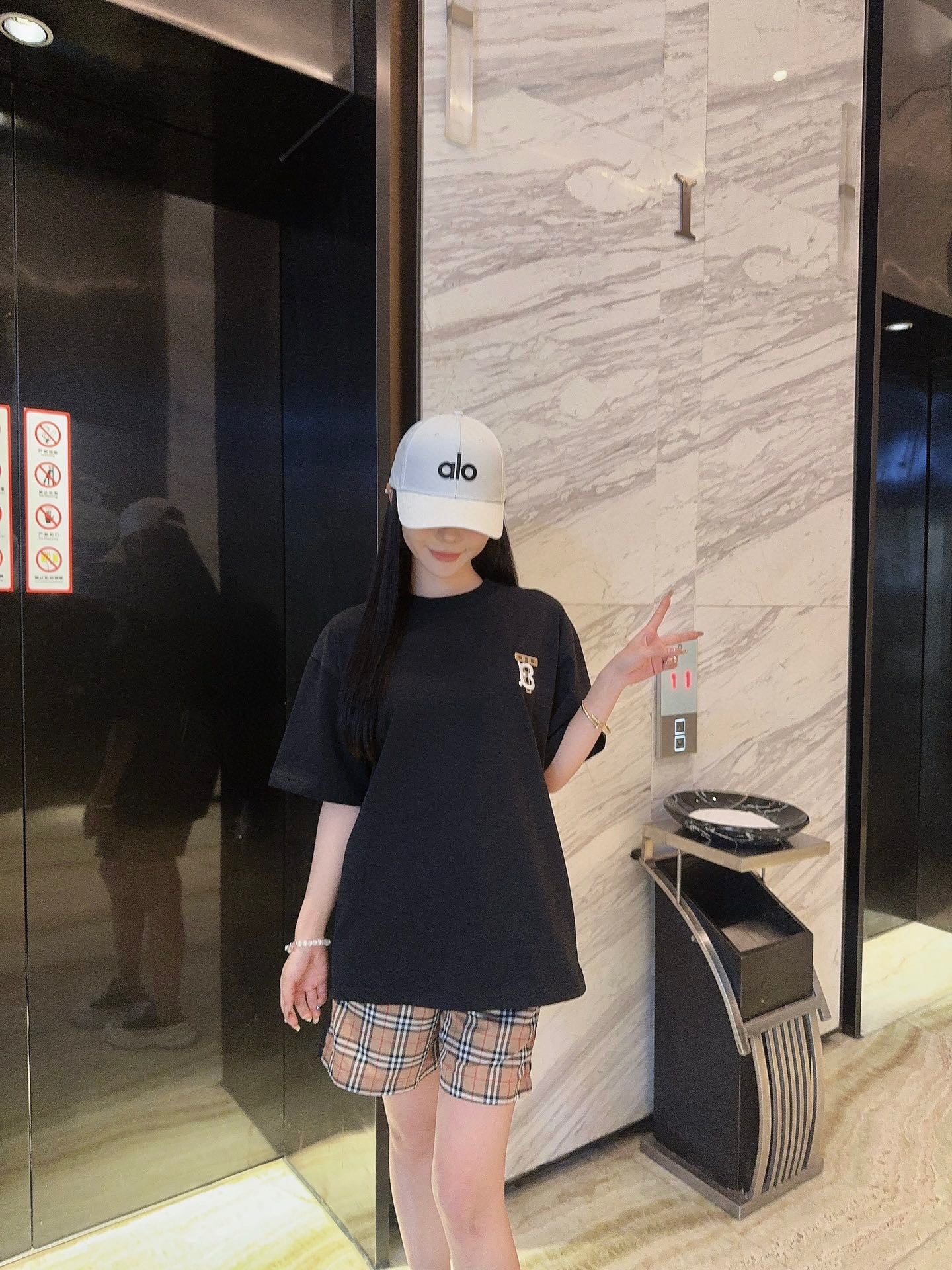 LuxluxHouse Best Quality Clothes Burberry T-shirt