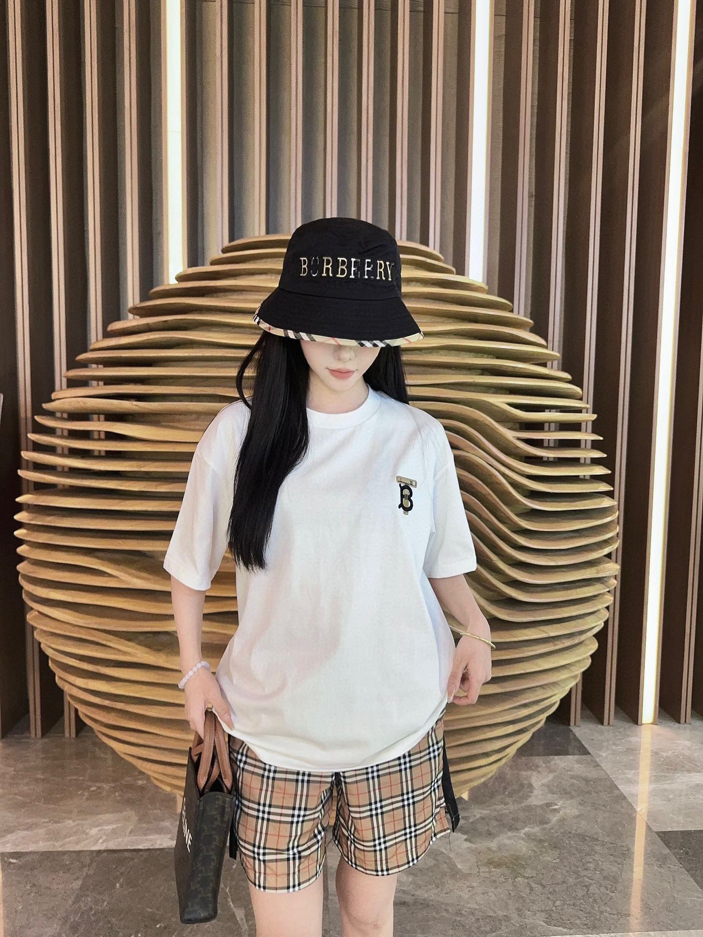 LuxluxHouse Best Quality Clothes Burberry T-shirt