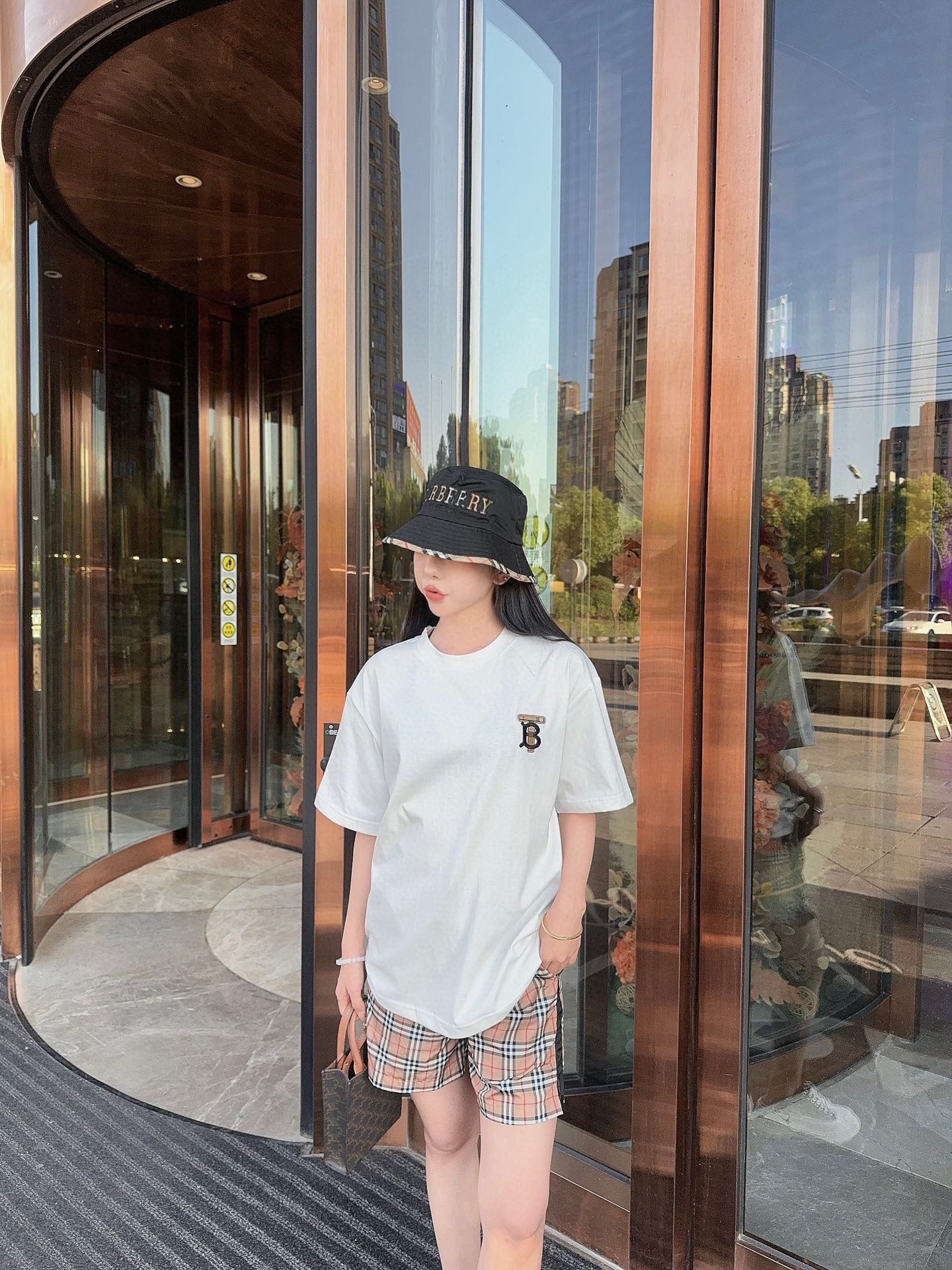 LuxluxHouse Best Quality Clothes Burberry T-shirt
