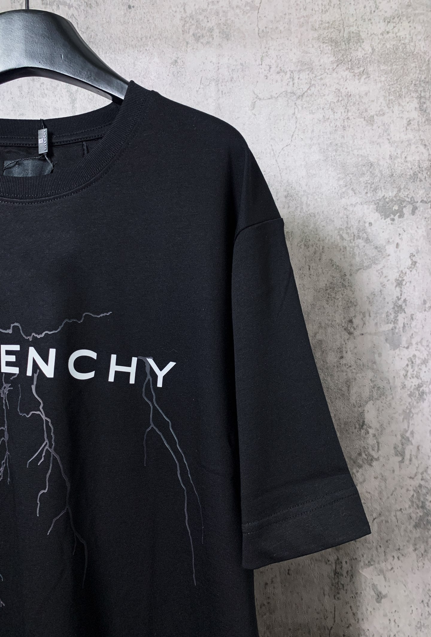 LuxluxHouse Best Quality Clothes Givenchy T-shirt