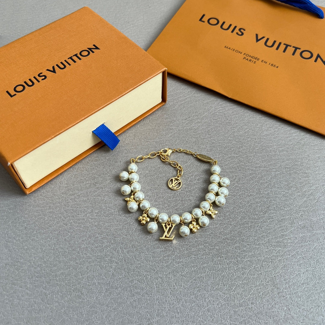 LuxluxHouse Best Quality Accessories Bracelet Louis Vuitton
