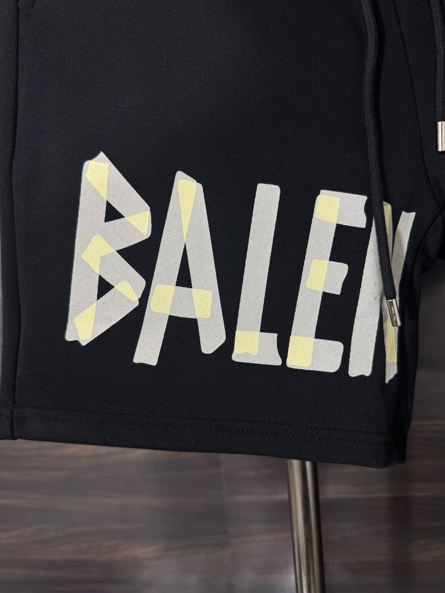 LuxluxHouse Best Quality Clothes Balenciaga Pants
