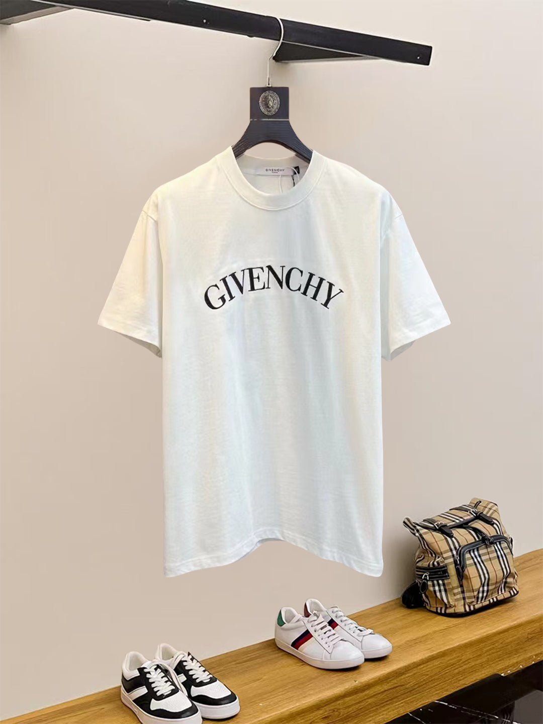 LuxluxHouse Best Quality Clothes Givenchy T-shirt