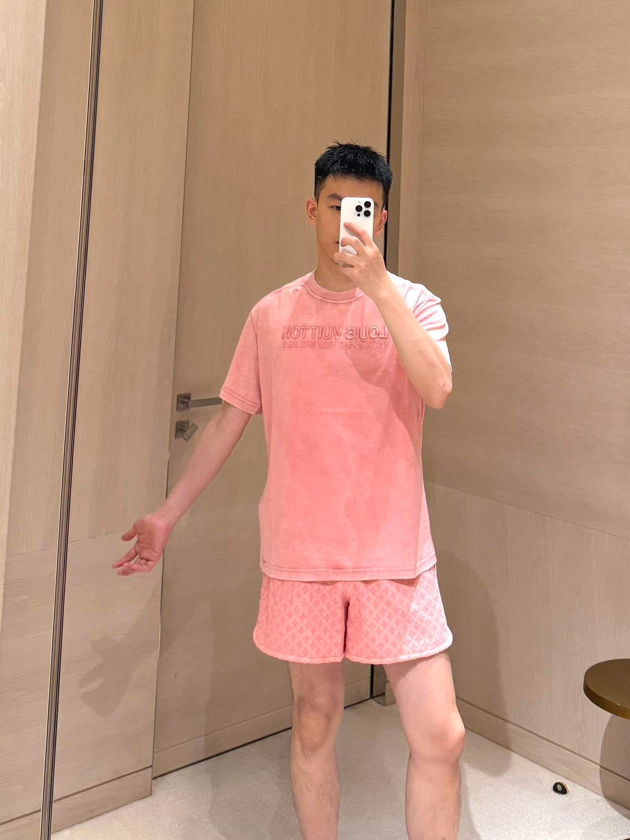LuxluxHouse Best Quality Clothes T-shirt Louis Vuitton