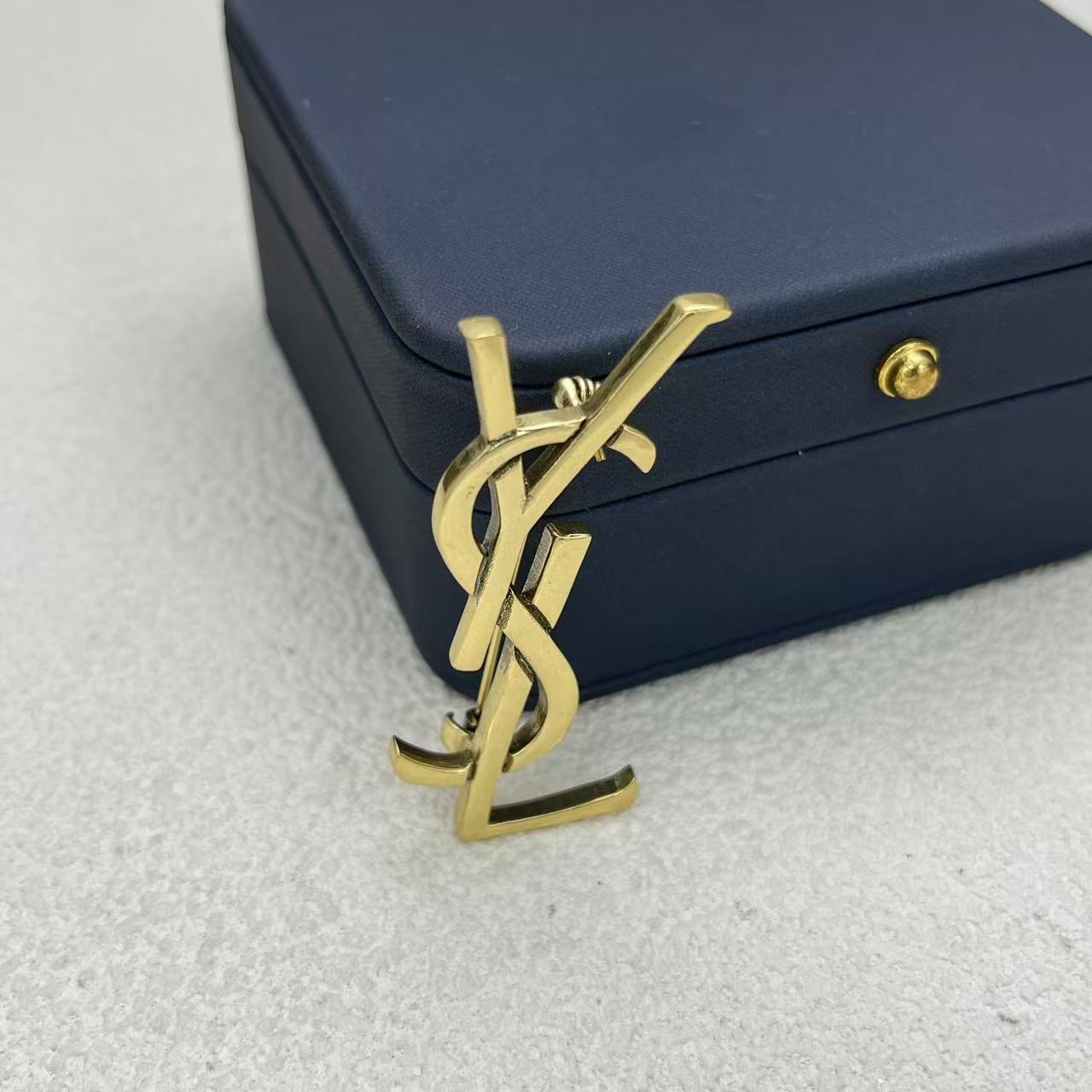 LuxluxHouse Low Price And High Quality Accessories YSL