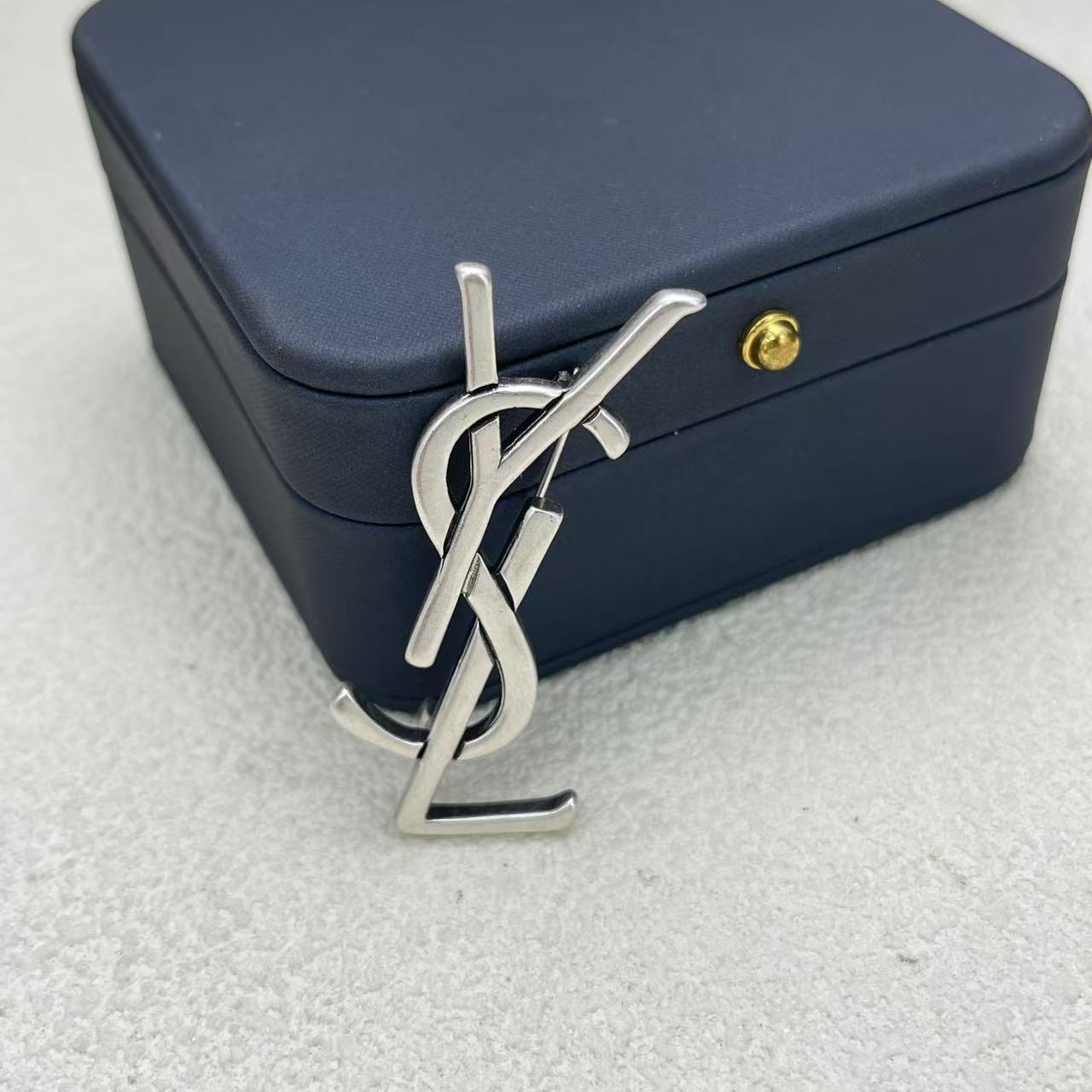 LuxluxHouse Low Price And High Quality Accessories YSL