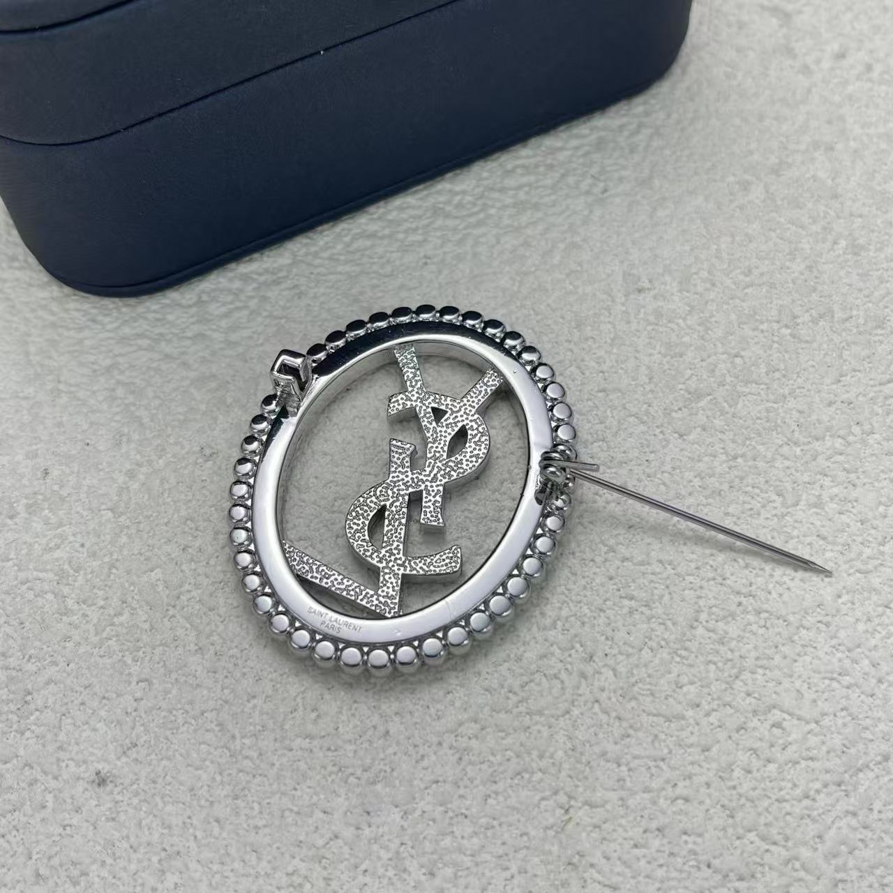 LuxluxHouse Low Price And High Quality Accessories YSL