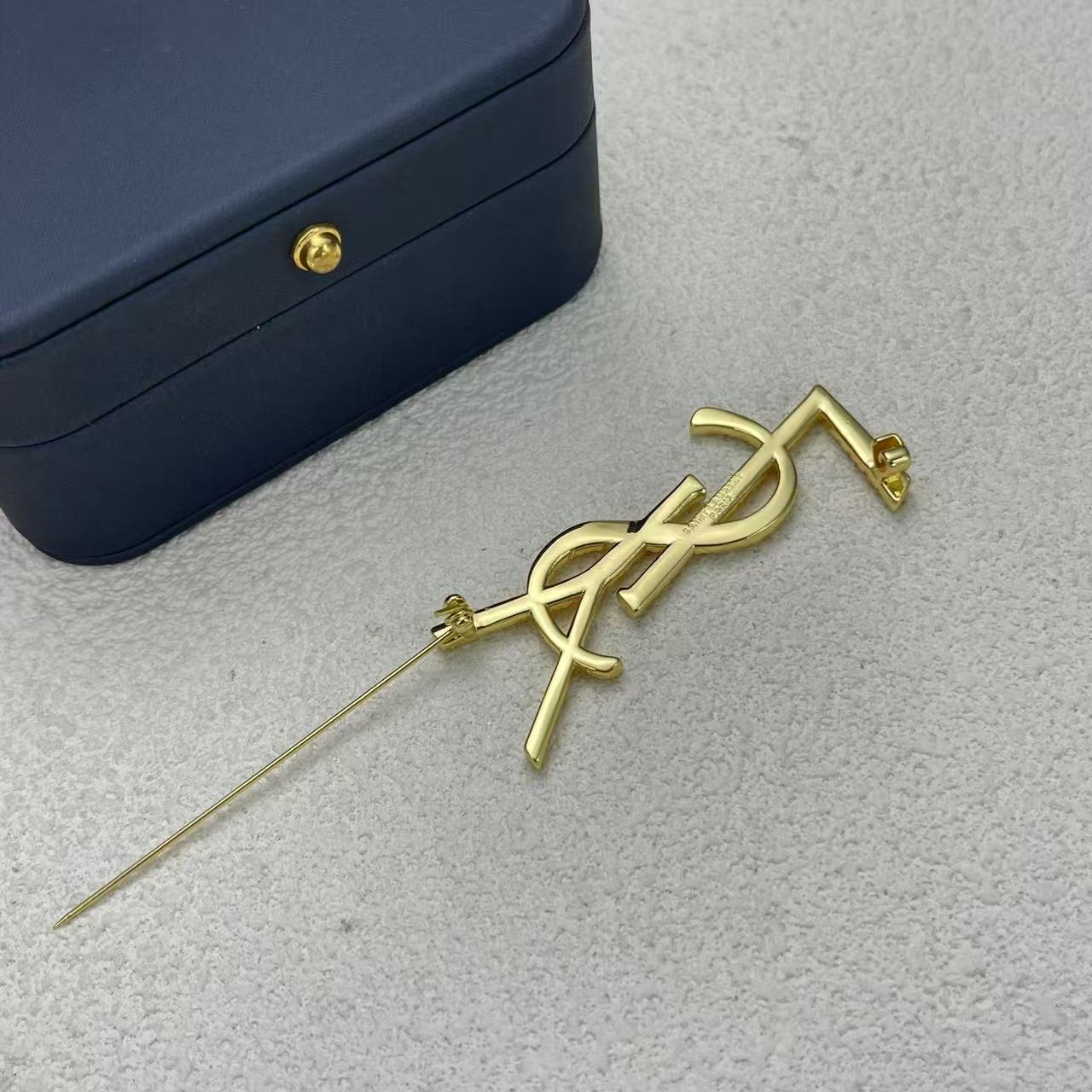 LuxluxHouse Low Price And High Quality Accessories YSL