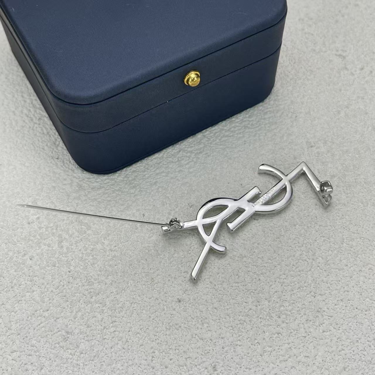 LuxluxHouse Low Price And High Quality Accessories YSL