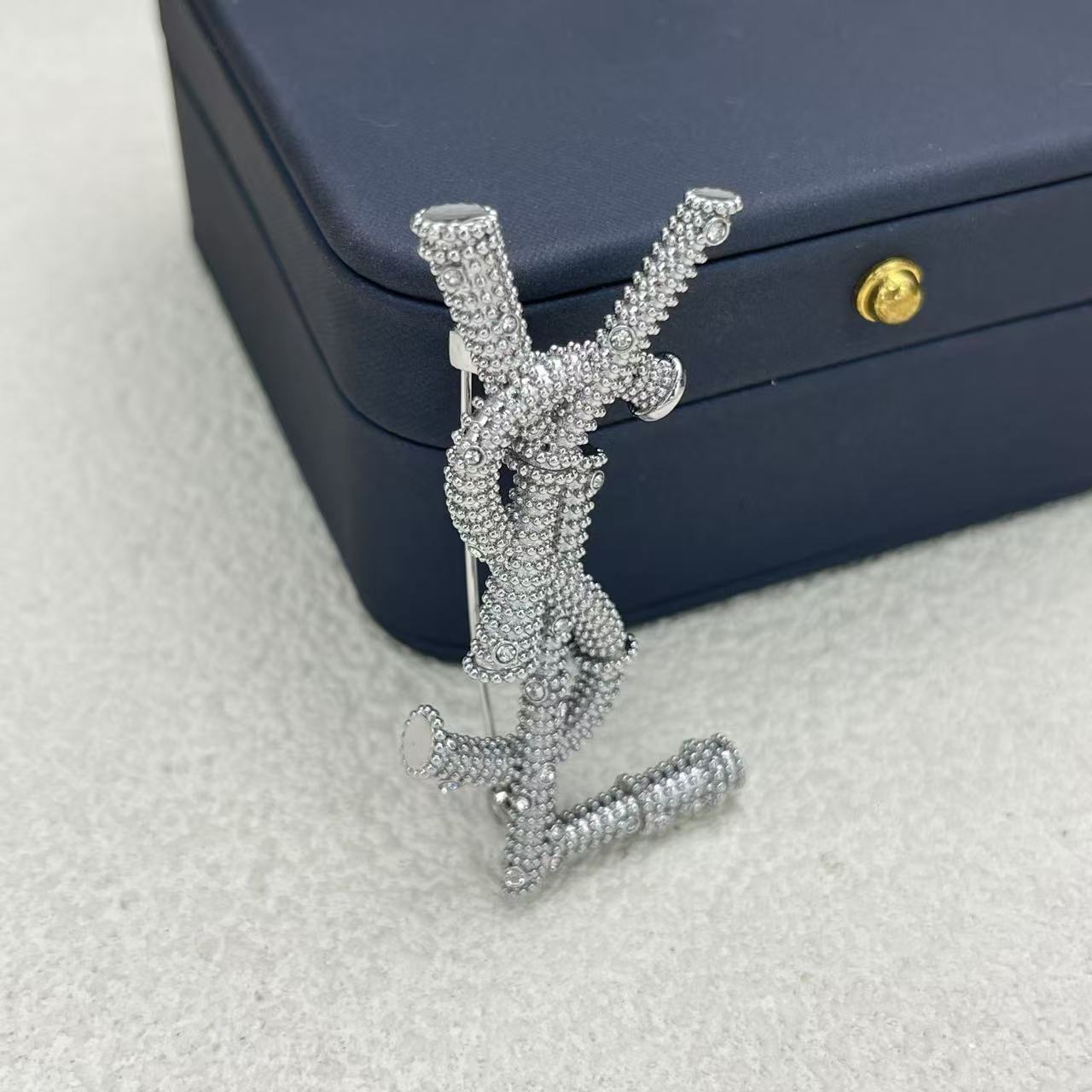 LuxluxHouse Low Price And High Quality Accessories YSL