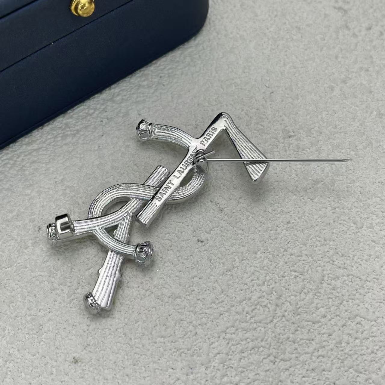 LuxluxHouse Low Price And High Quality Accessories YSL