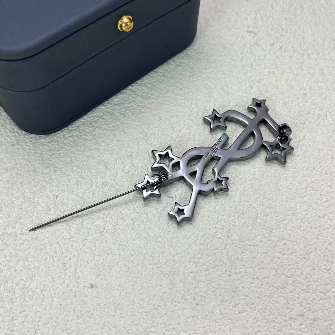 LuxluxHouse Low Price And High Quality Accessories YSL