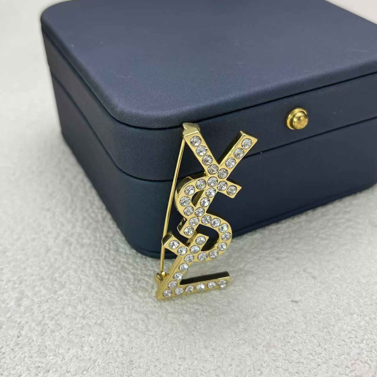 LuxluxHouse Low Price And High Quality Accessories YSL