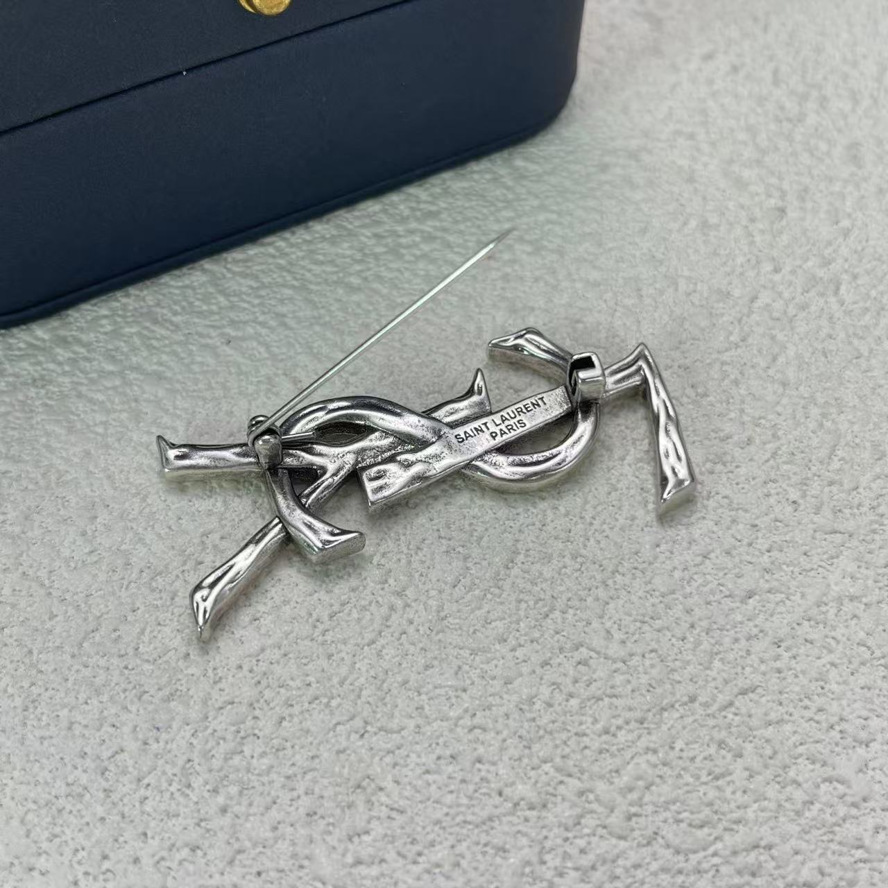 LuxluxHouse Low Price And High Quality Accessories YSL