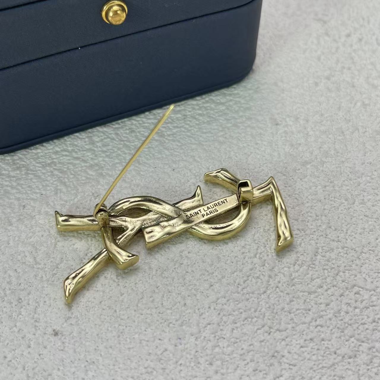 LuxluxHouse Low Price And High Quality Accessories YSL