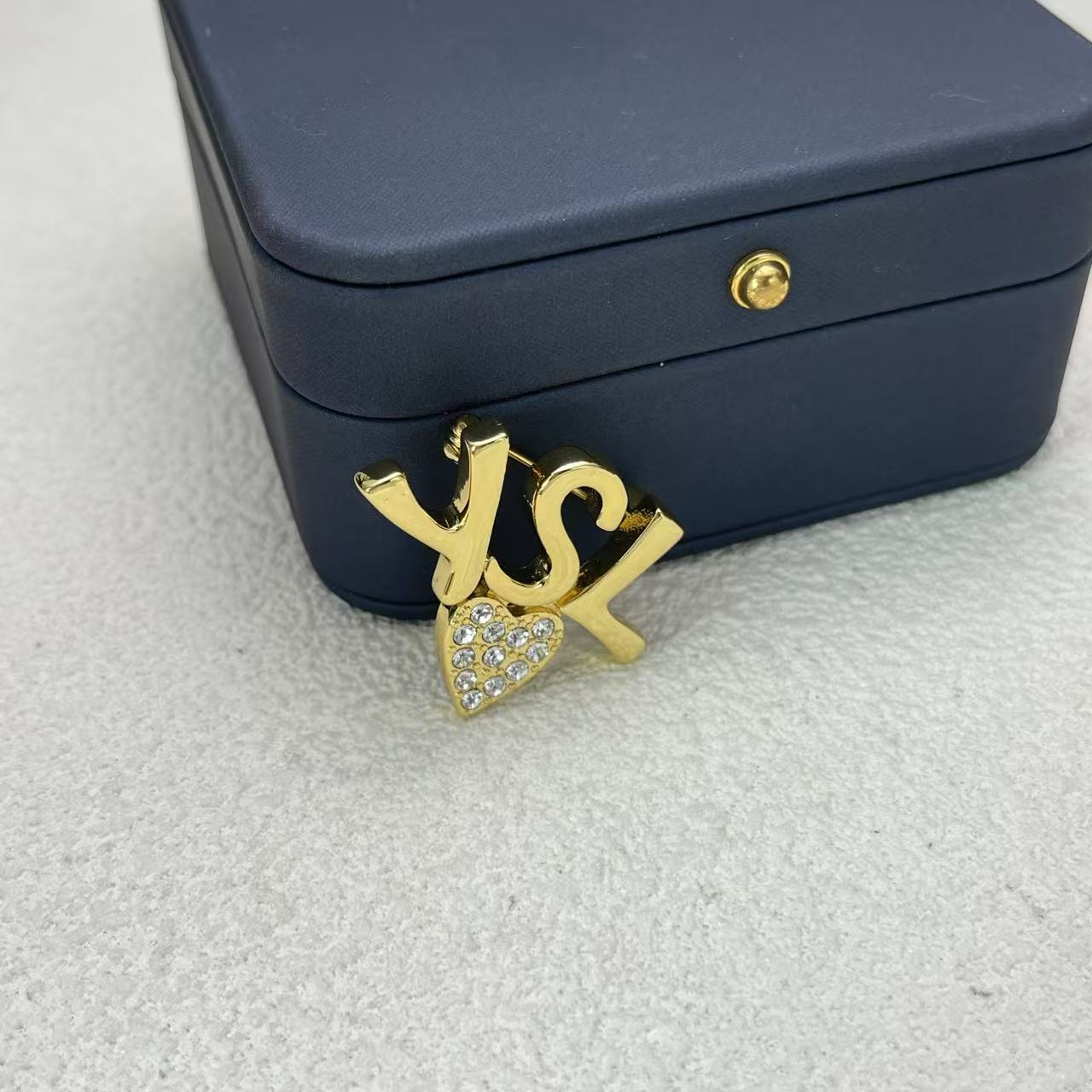 LuxluxHouse Low Price And High Quality Accessories YSL