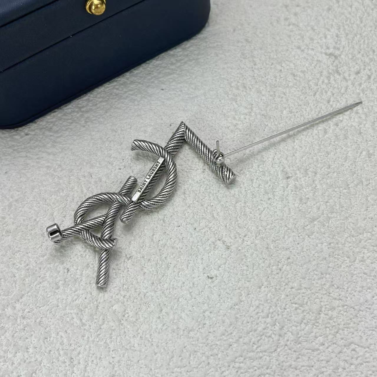 LuxluxHouse Low Price And High Quality Accessories YSL