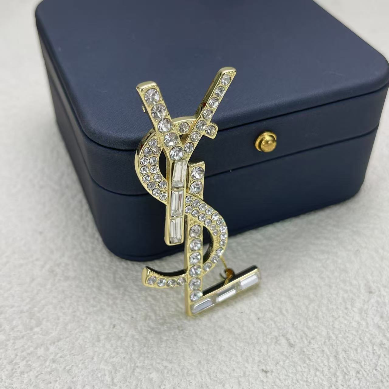 LuxluxHouse Low Price And High Quality Accessories YSL