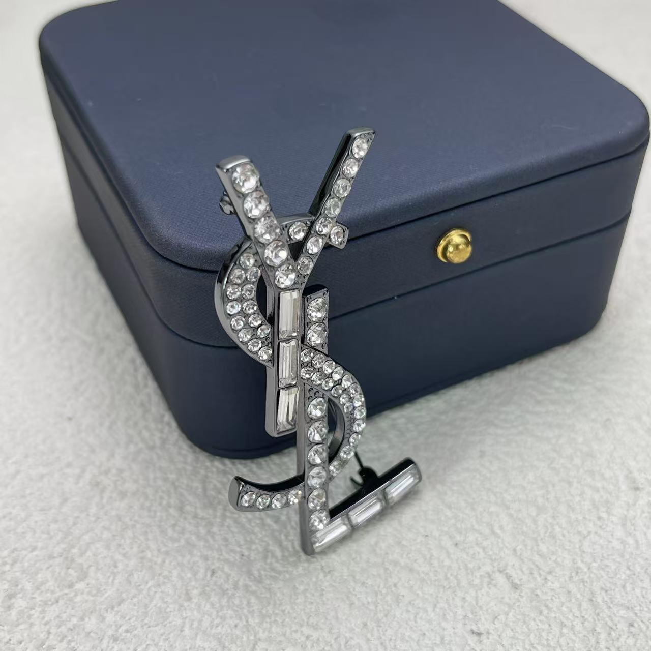 LuxluxHouse Low Price And High Quality Accessories YSL