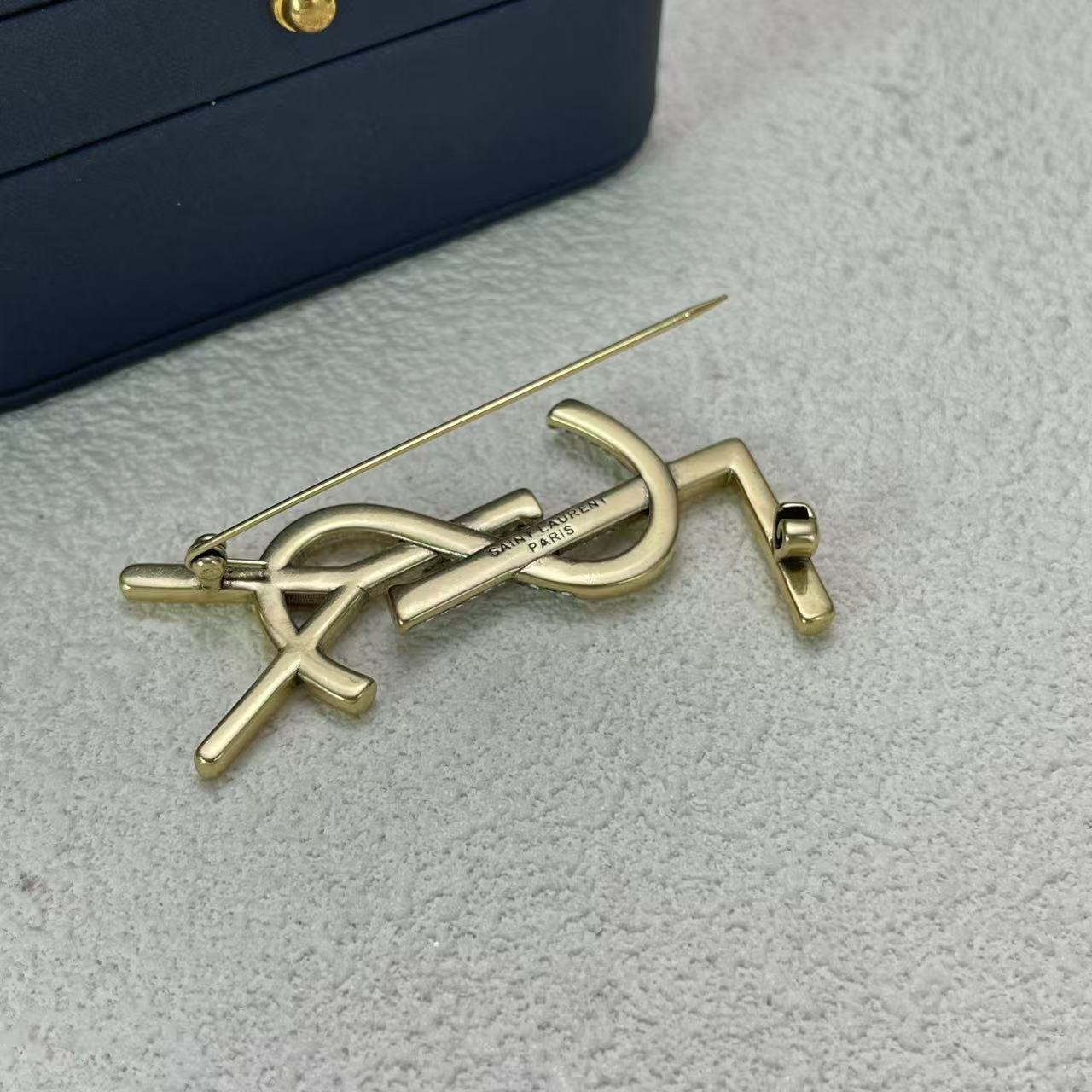 LuxluxHouse Low Price And High Quality Accessories YSL