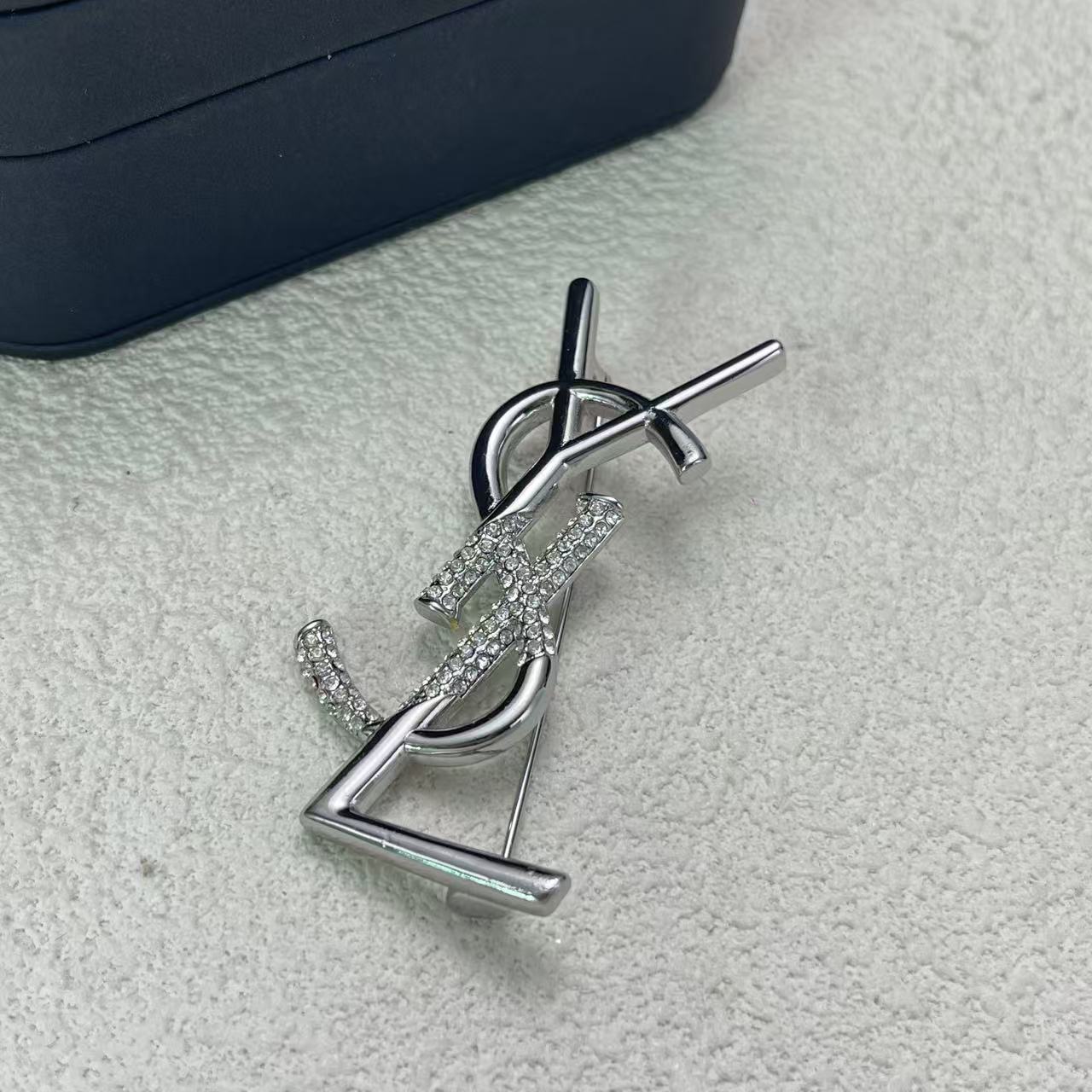 LuxluxHouse Low Price And High Quality Accessories YSL