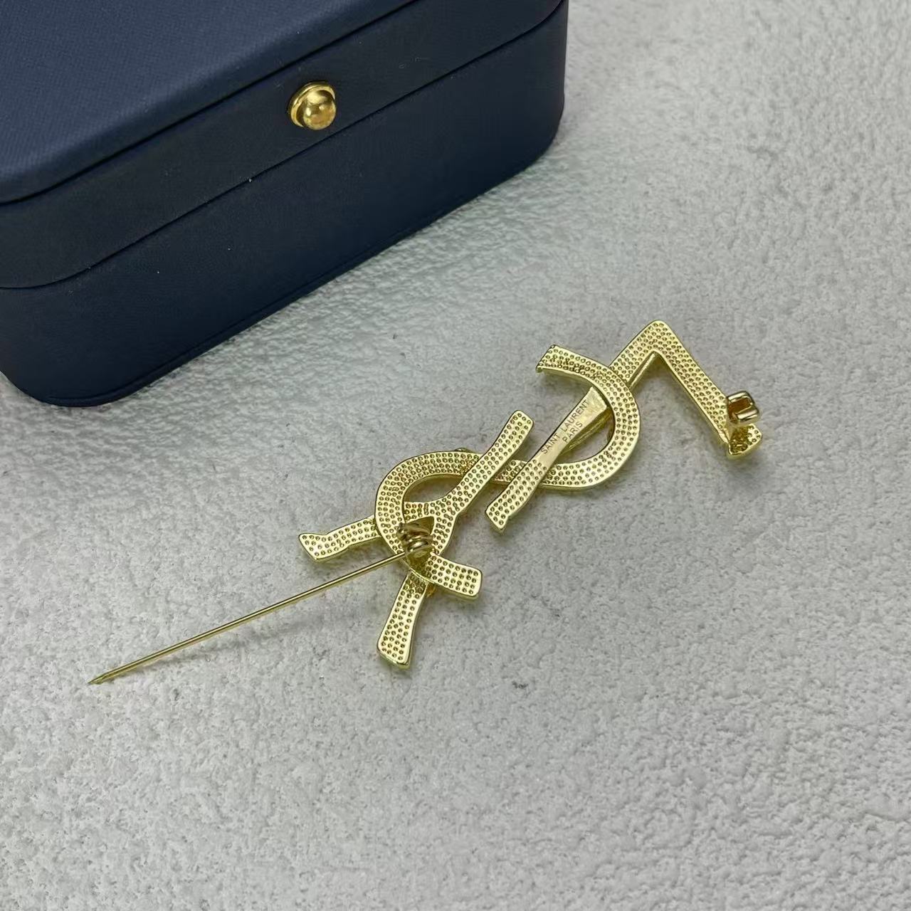 LuxluxHouse Low Price And High Quality Accessories YSL