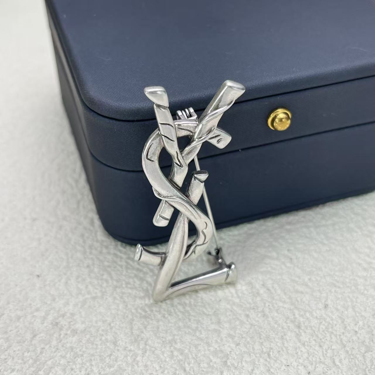 LuxluxHouse Low Price And High Quality Accessories YSL