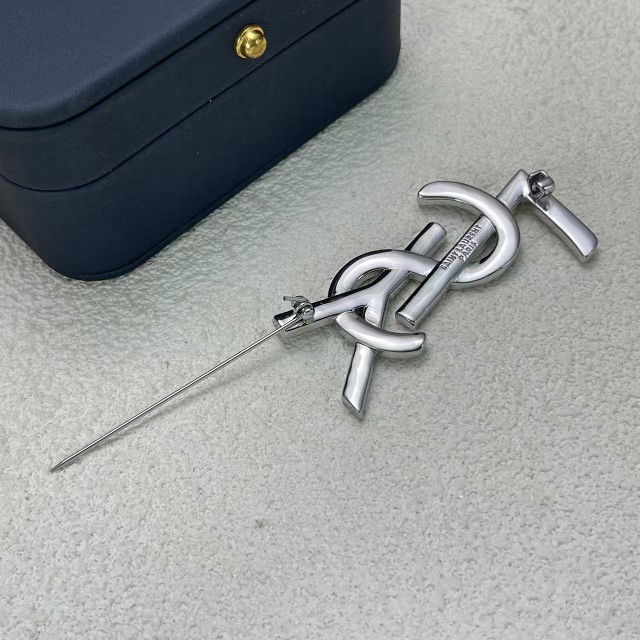 LuxluxHouse Low Price And High Quality Accessories YSL