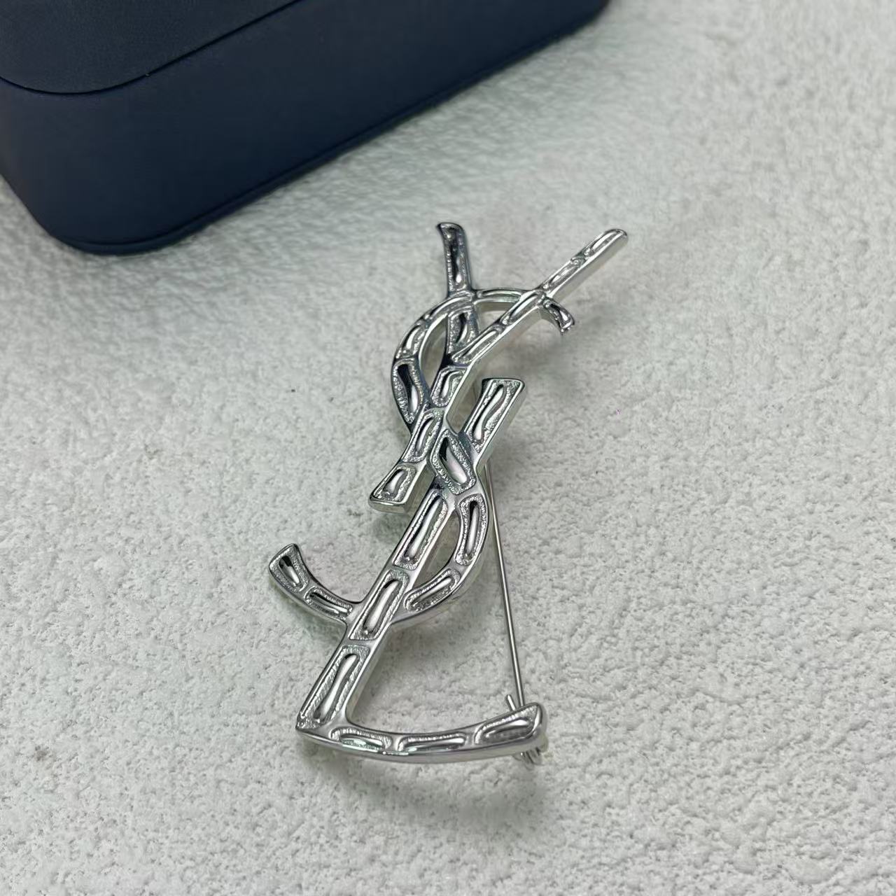 LuxluxHouse Low Price And High Quality Accessories YSL