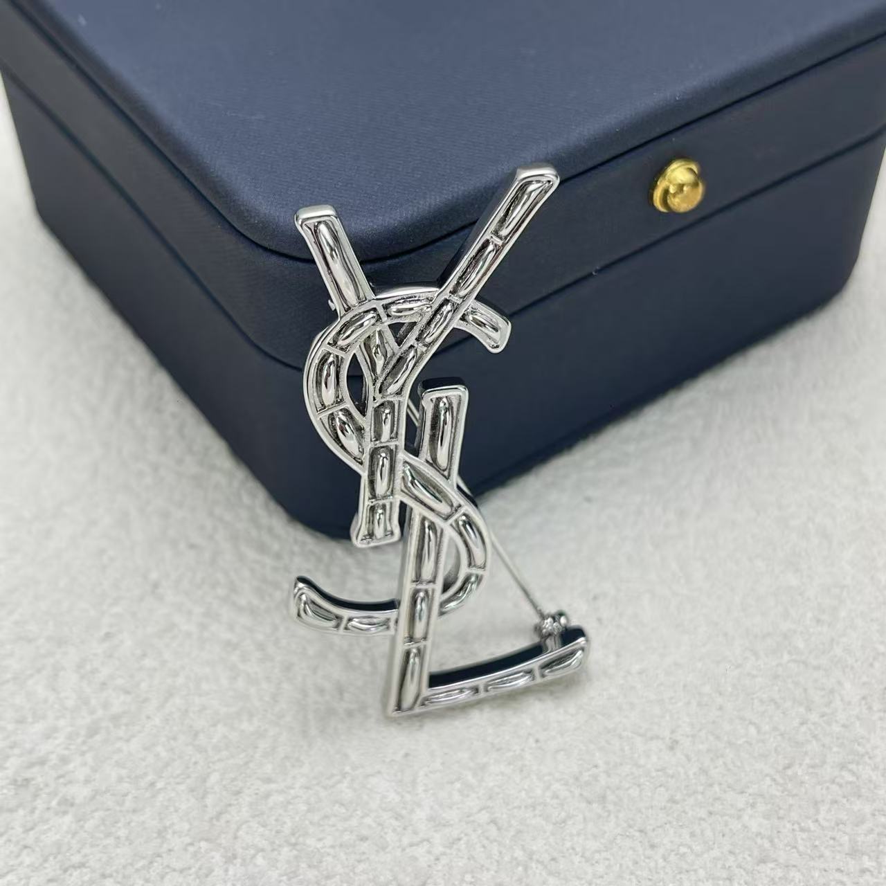 LuxluxHouse Low Price And High Quality Accessories YSL