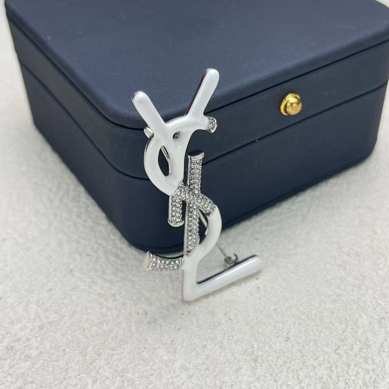 LuxluxHouse Low Price And High Quality Accessories YSL