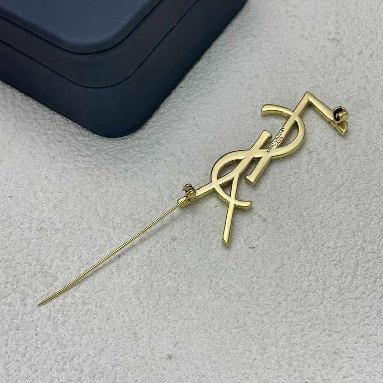 LuxluxHouse Low Price And High Quality Accessories YSL
