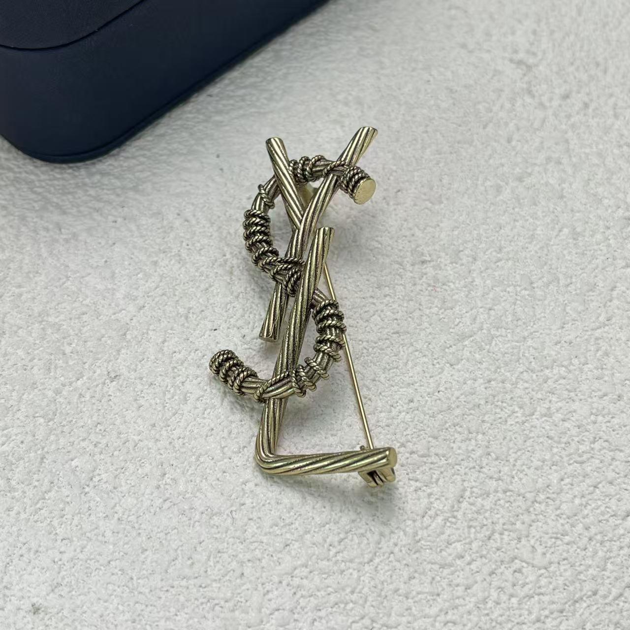 LuxluxHouse Low Price And High Quality Accessories YSL