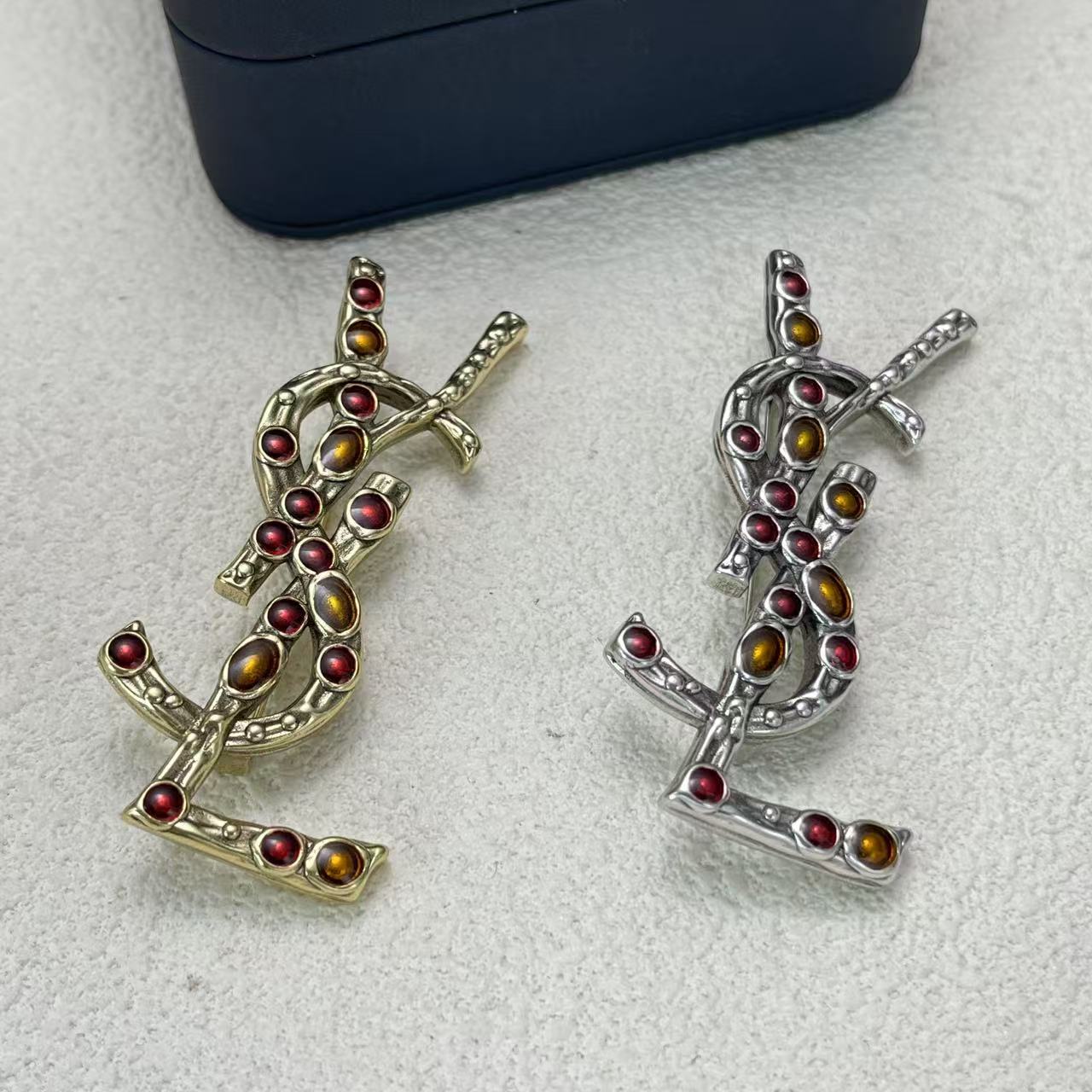 LuxluxHouse Low Price And High Quality Accessories YSL