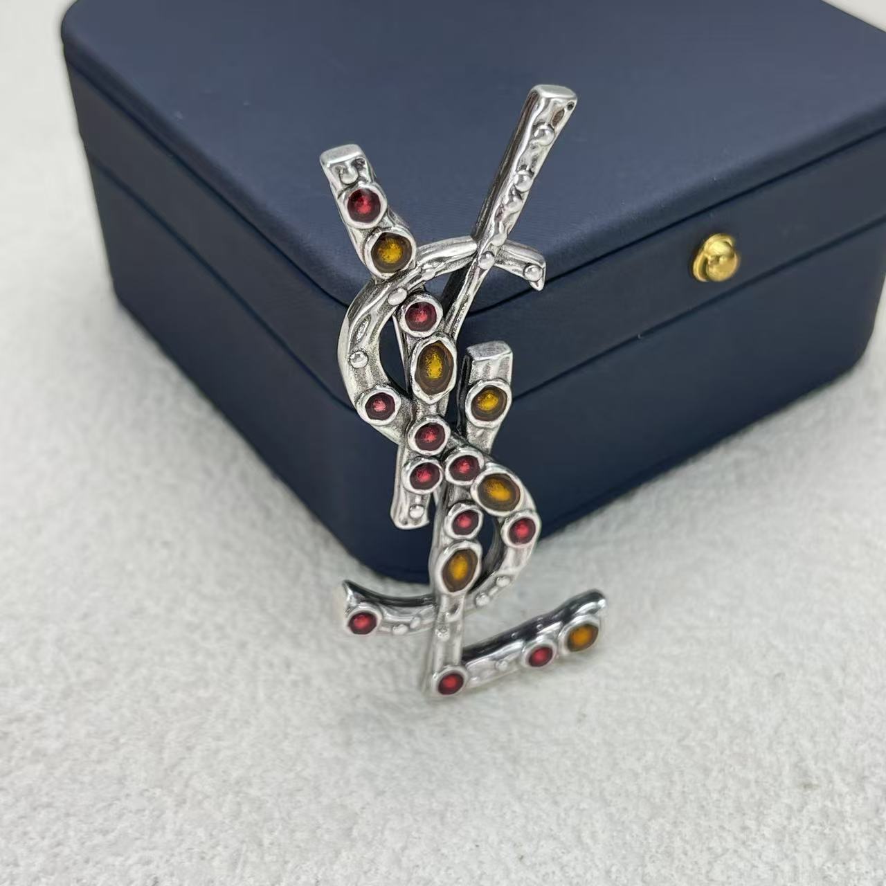 LuxluxHouse Low Price And High Quality Accessories YSL
