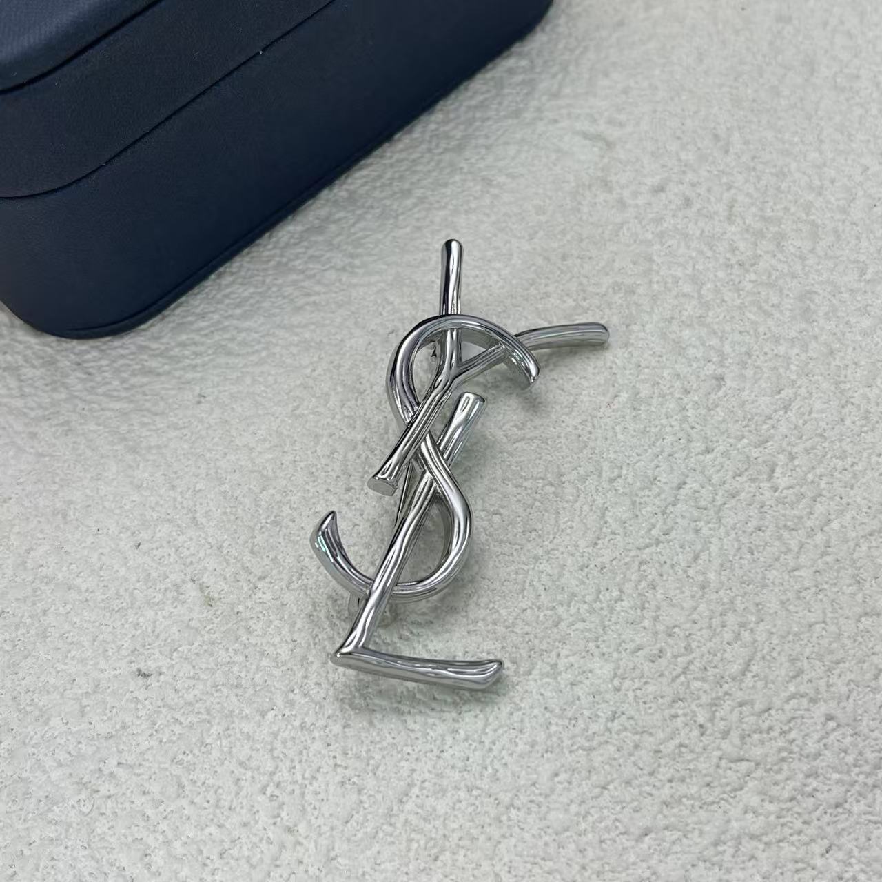 LuxluxHouse Low Price And High Quality Accessories YSL