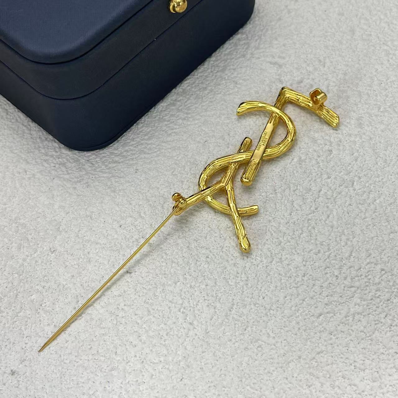 LuxluxHouse Low Price And High Quality Accessories YSL