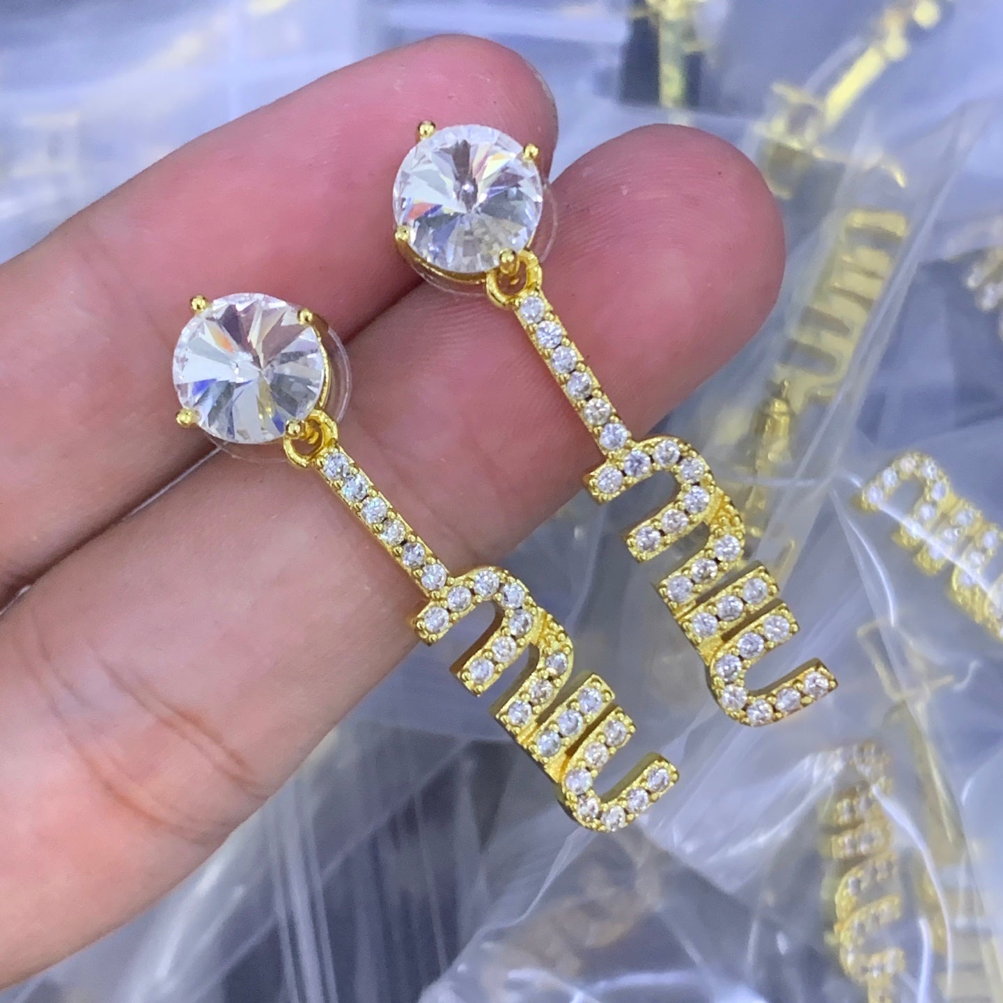 LuxluxHouse Low Price And High Quality Accessories Miu Miu