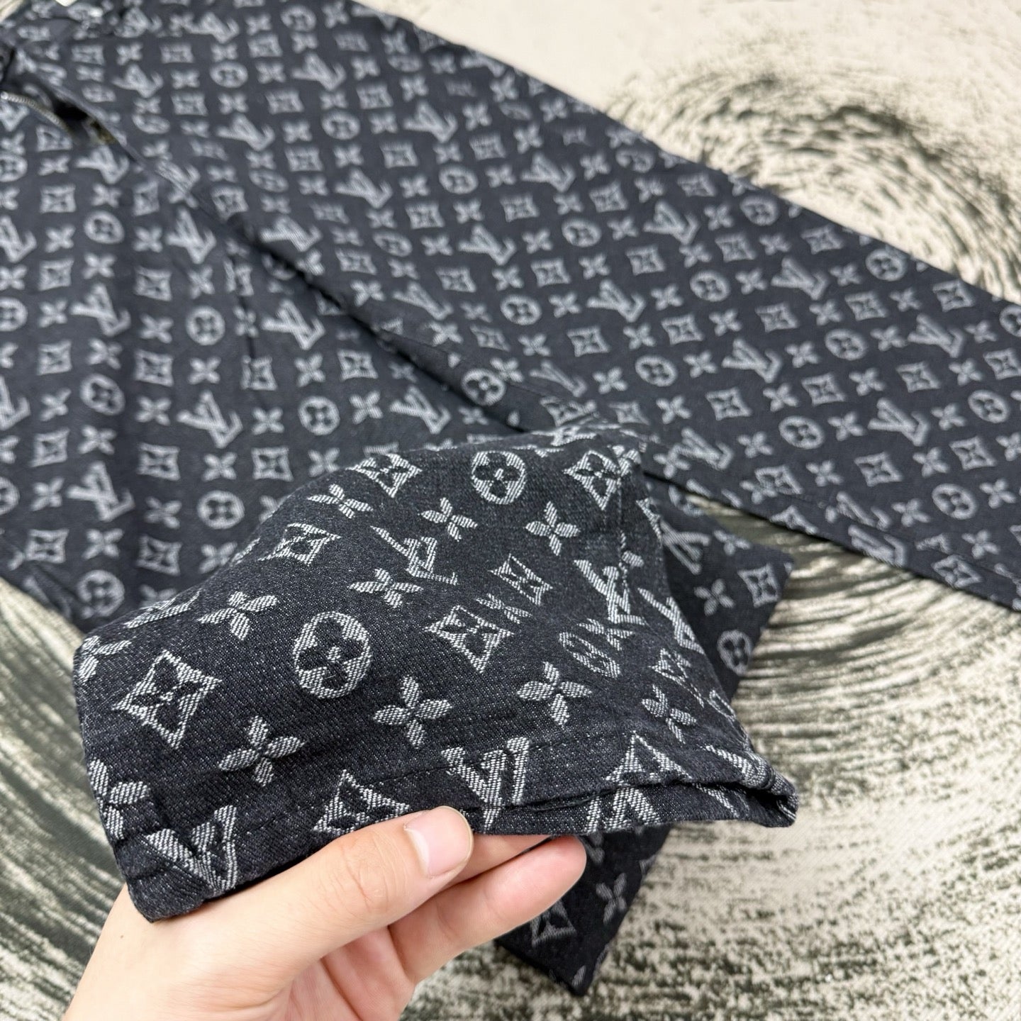 LuxluxHouse Best Quality Clothes Pants Louis Vuitton