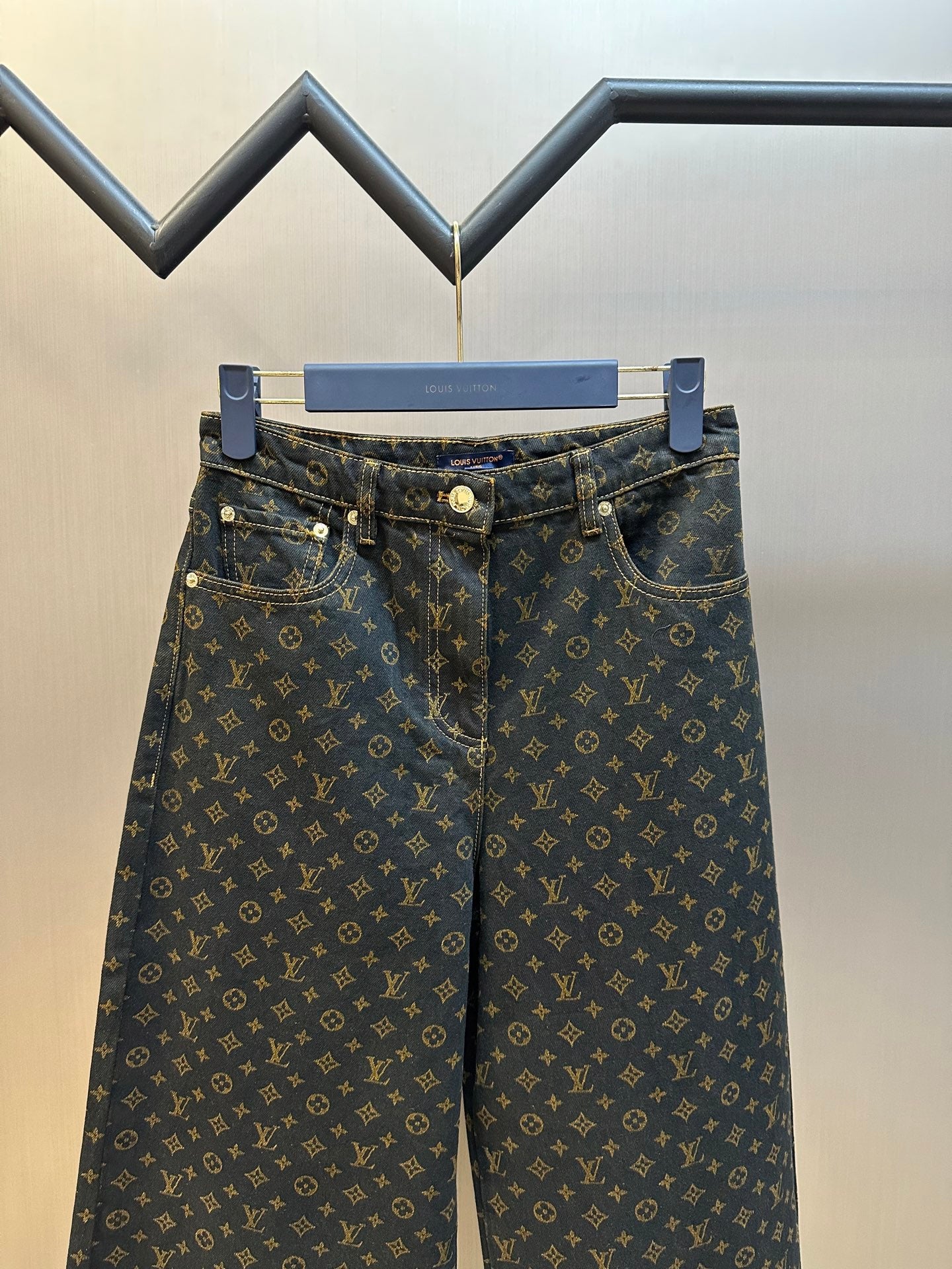 LuxluxHouse Best Quality Clothes Pants Louis Vuitton