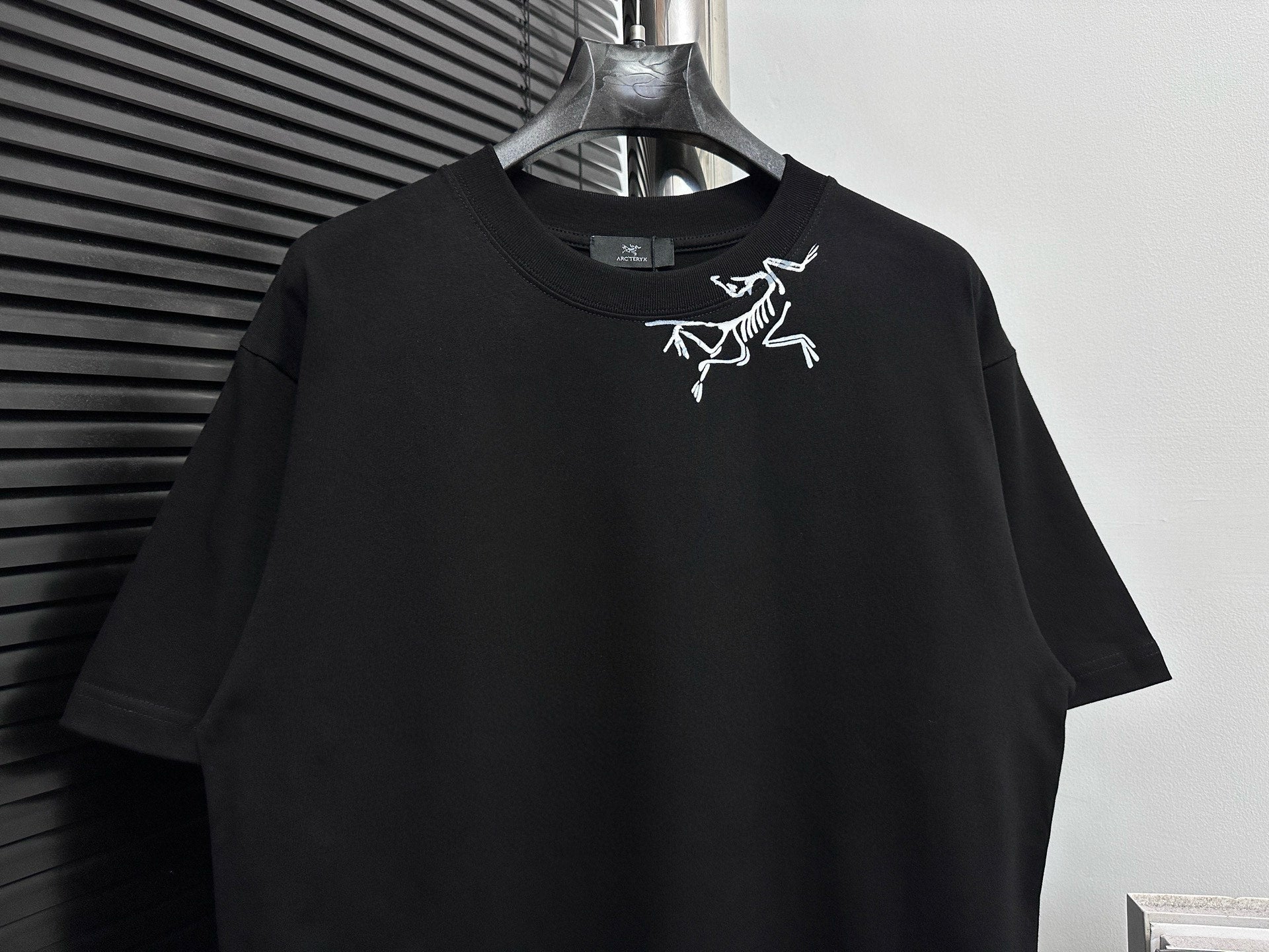 LuxluxHouse Best Quality Clothes T-shirt Arcteryx