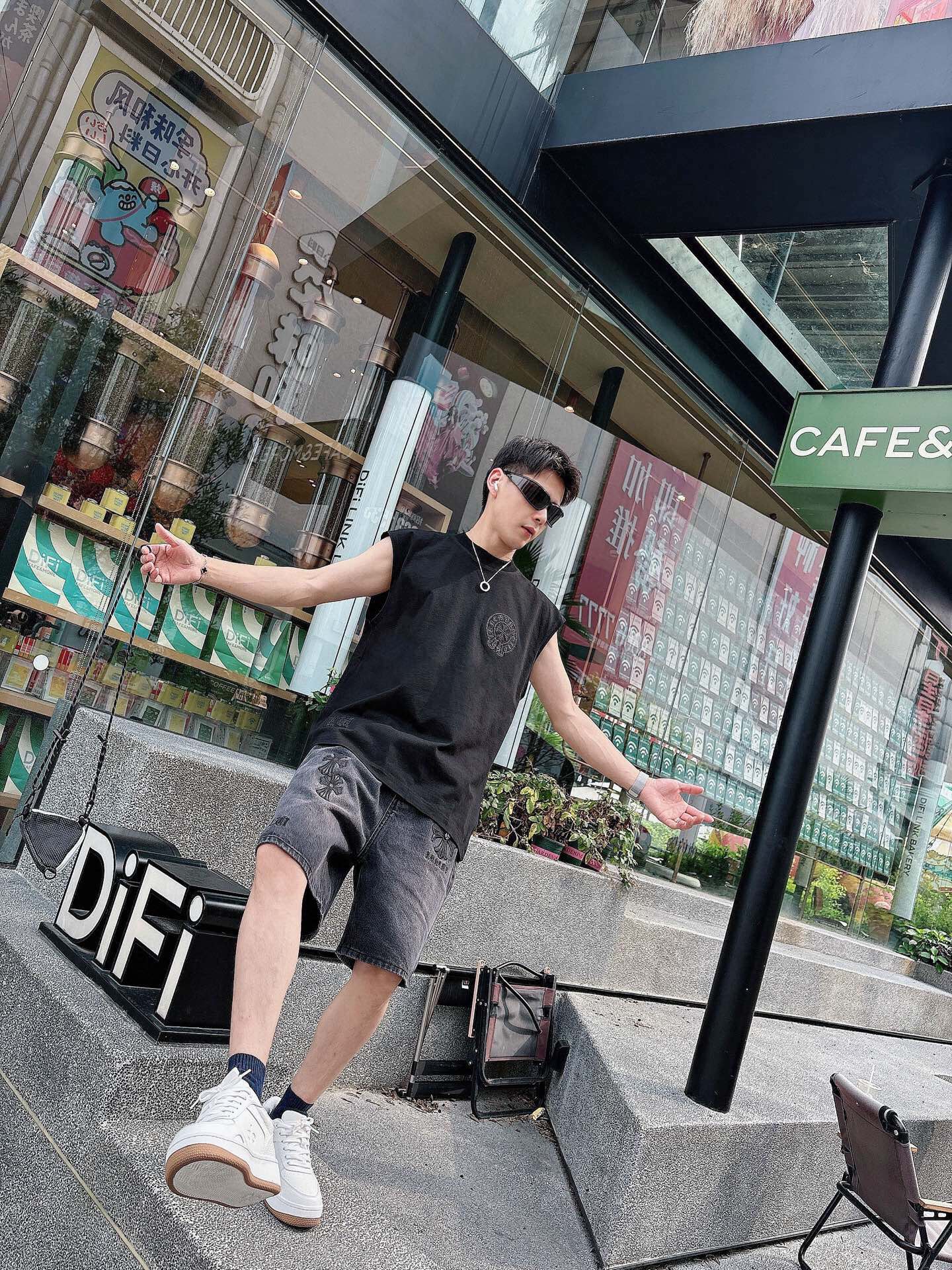 LuxluxHouse Best Quality Clothes Pants Chrome Hearts