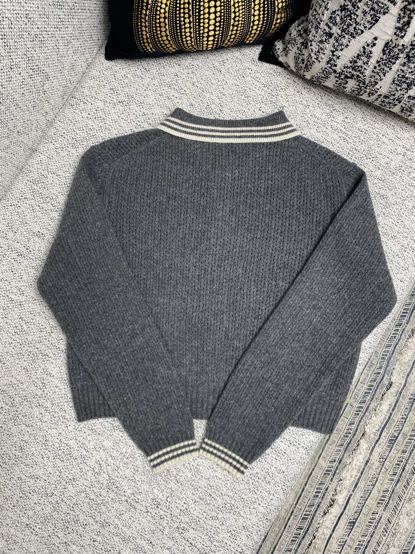LuxluxHouse Best Quality Clothes Miu Miu Hoodie & Sweater