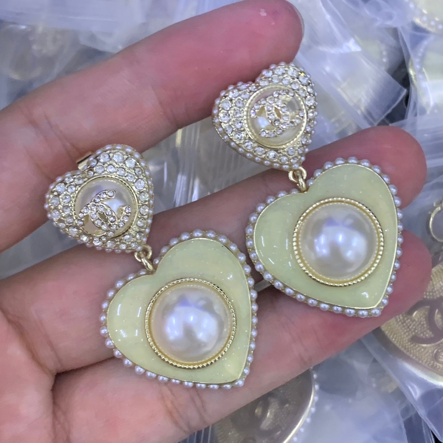 LuxluxHouse Low Price And High Quality Accessories Chanel