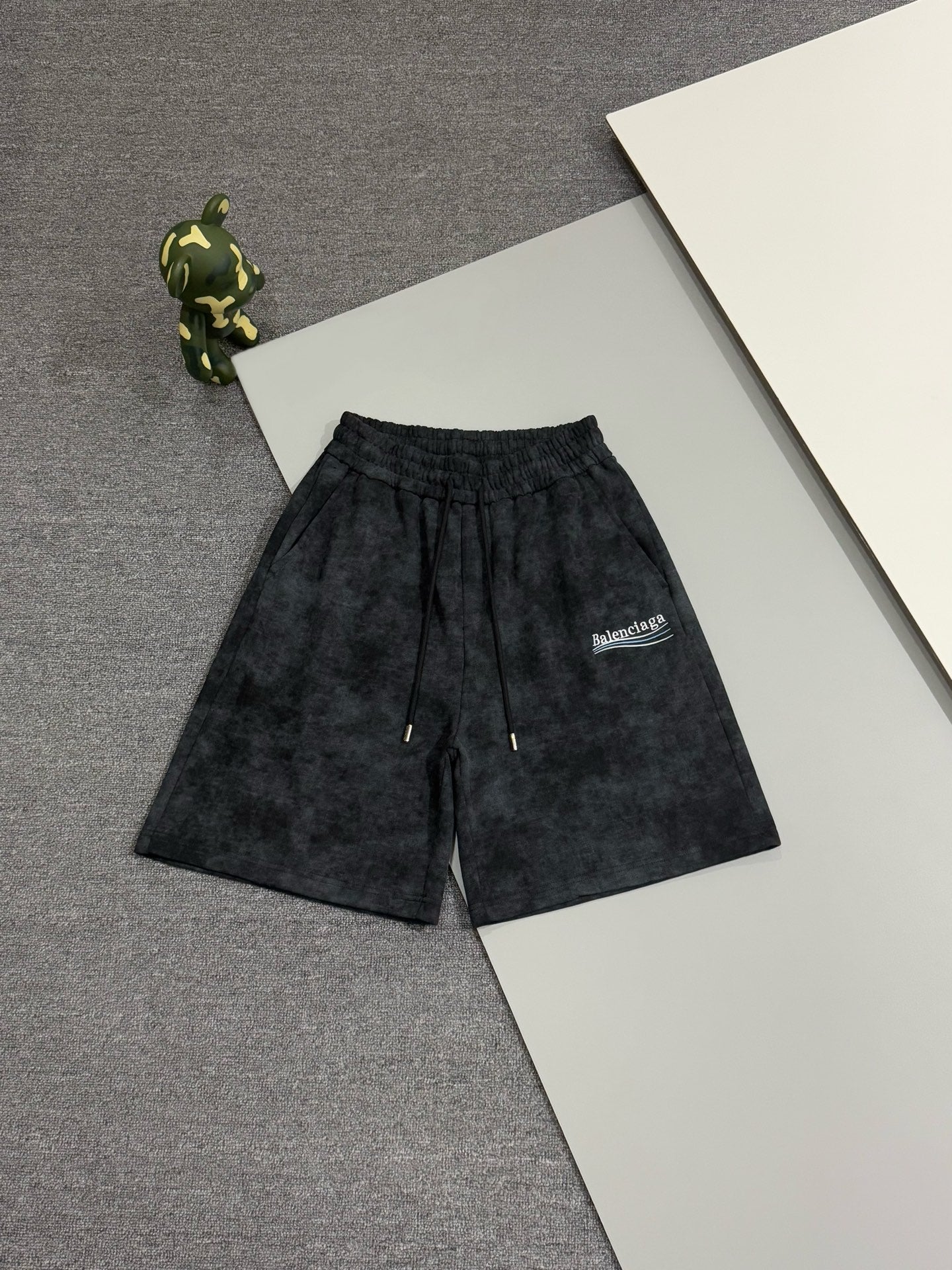LuxluxHouse Best Quality Clothes Balenciaga Pants