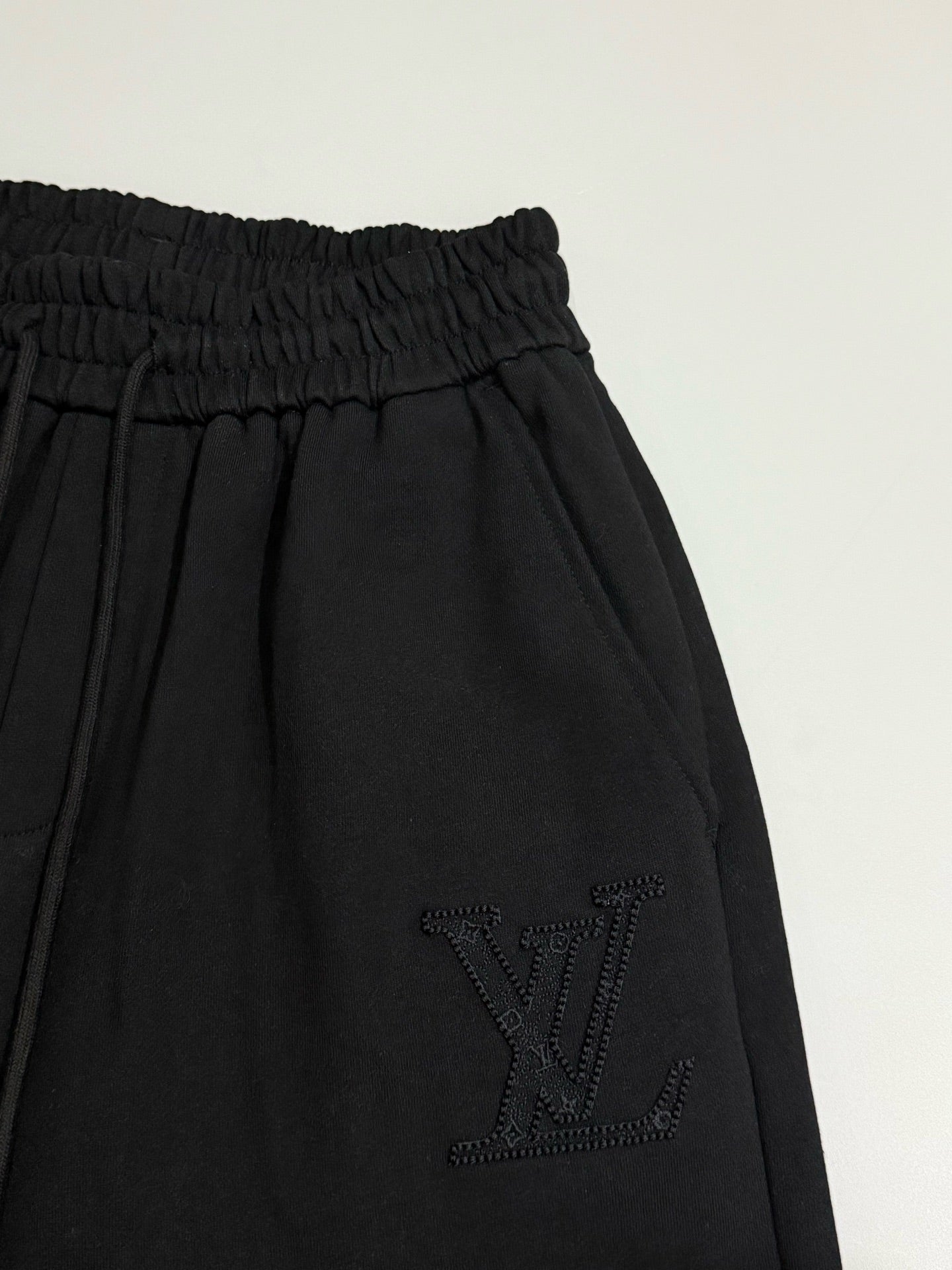 LuxluxHouse Best Quality Clothes Pants Louis Vuitton